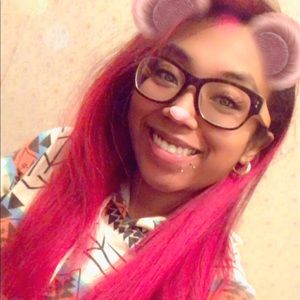 Meet your Posher, Alexandria